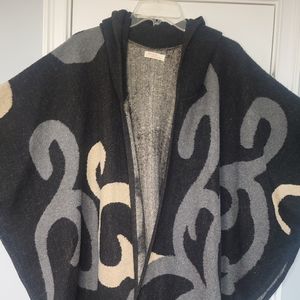 Hooded Poncho/ FOR CONNIE